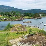 Seaside Serenity In Hardangerfjord-by Traum Σπίτι διακοπών