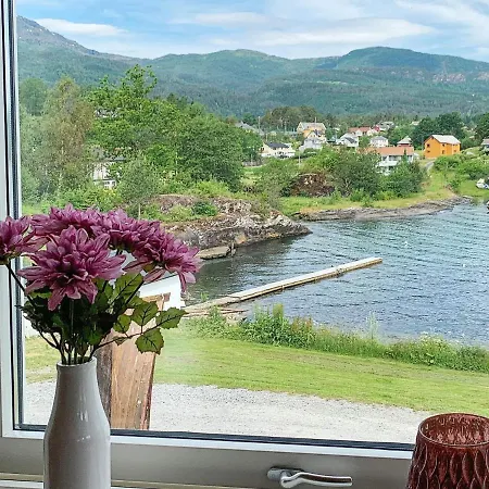 Seaside Serenity In Hardangerfjord-by Traum * Tyrvikbygd