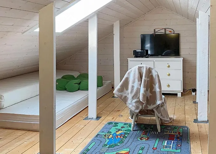 Seaside Serenity In Hardangerfjord-by Traum Ferienhaus