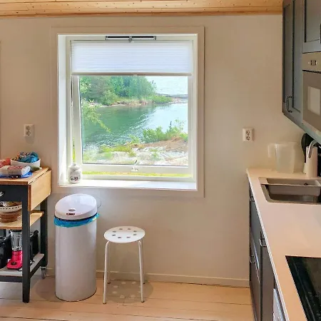 Seaside Serenity In Hardangerfjord-by Traum Holiday home Tyrvikbygd