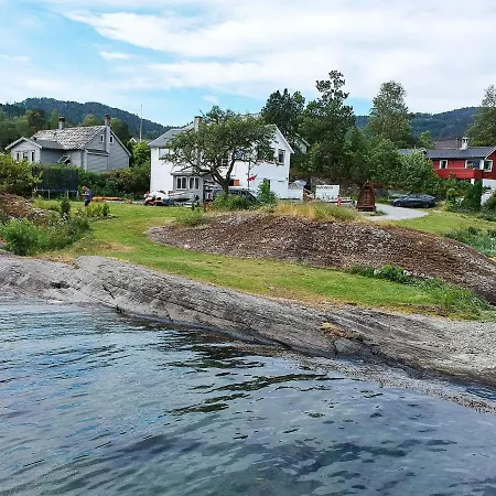 بيت للعطل Seaside Serenity In Hardangerfjord-by Traum *