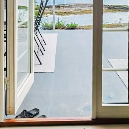 Seaside Serenity In Hardangerfjord-by Traum Tyrvikbygd