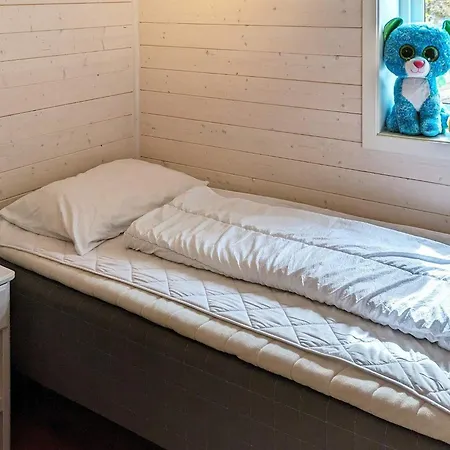 Seaside Serenity In Hardangerfjord-by Traum Tyrvikbygd